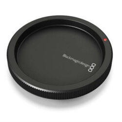 De Blackmagic Camera - Lens Cap MFT is een vervangende of reserve bodydop voor de Blackmagic Cinema Camera, Blackmagic Pocket Cinema Camera