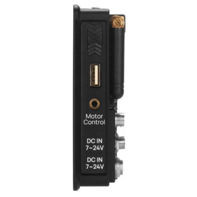 The Portkeys BM7II DS as a variety of ports in order to allow you to control camera settings directly from the monitor