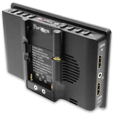The Portkeys LH5P II includes a 4K HDMI input and a 4K HDMI output. These ports can take signals up to 4K DCI at 24p, 4K UHD at 30p, or FullHD 1080p at up to 60p