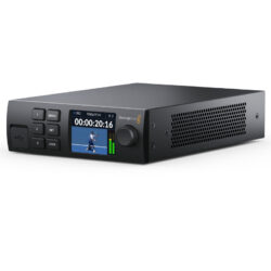 The Blackmagic 2110 IP Converter 3x3G os a device which allows you to convert 3G-SDI signals to SMPTE 2110 IP video systems, as well as vice versa.